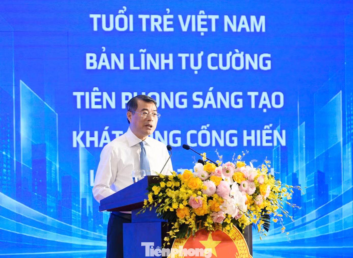 tp_thutuong-doithoai-thanhnien12.jpg
