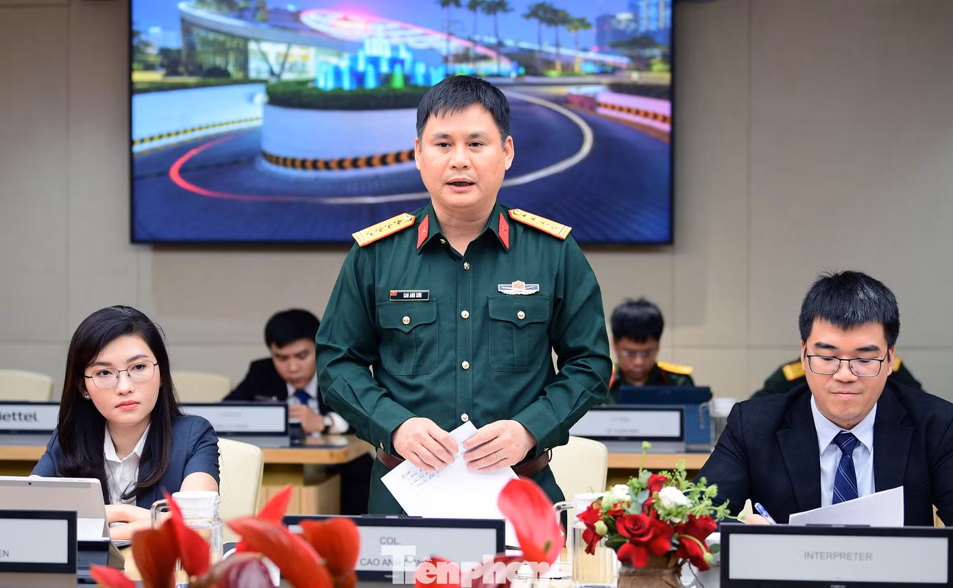 tp_viet-lao6.jpg