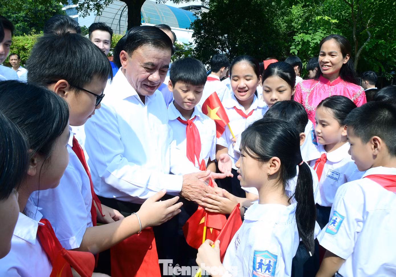 tp_trungthu-lanhdao22.jpg