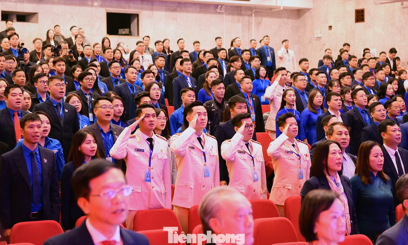 tp-daihoidoan-hannoi-trongthe2.jpg
