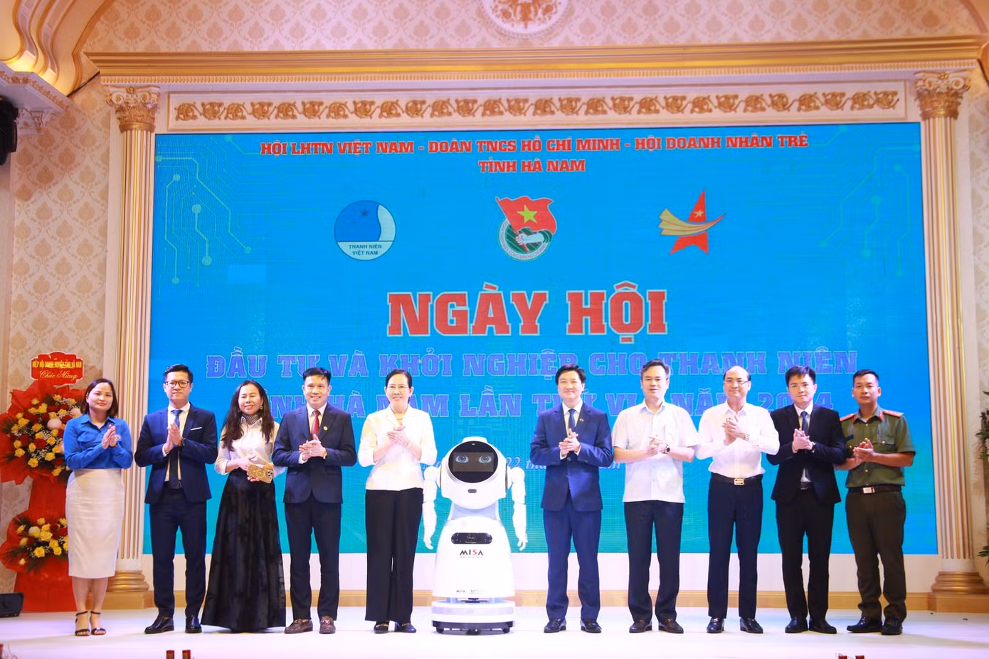 ngay-hoi-dau-tu-va-khoi-nghiep-cho-thanh-nien-tinh-ha-nam-lan-thu-vi-nam-2024-1.jpg