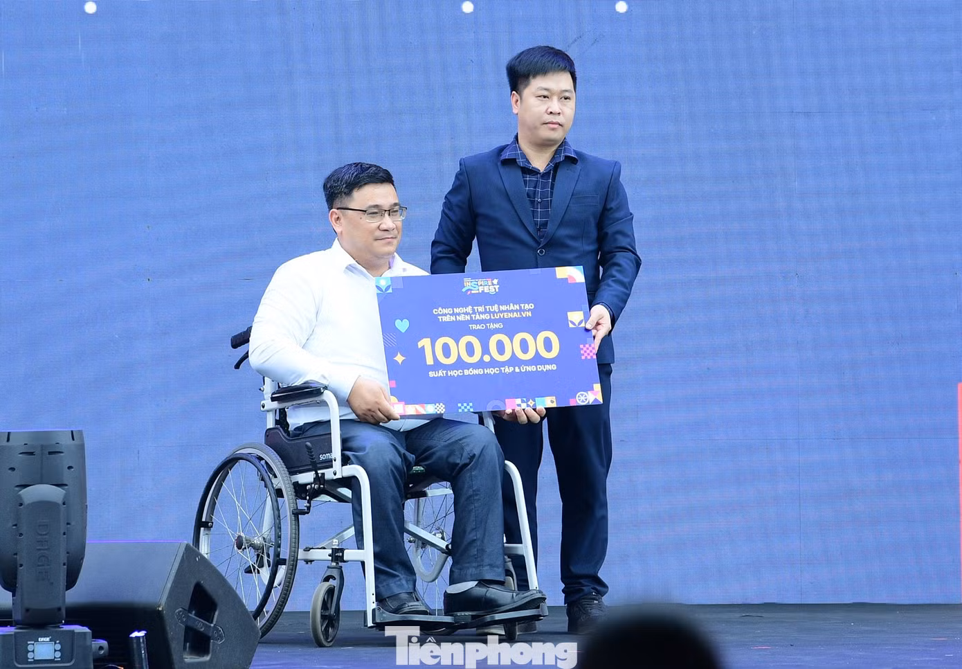 tp-ngayhoi-thanhnien-khuyettat8.jpg