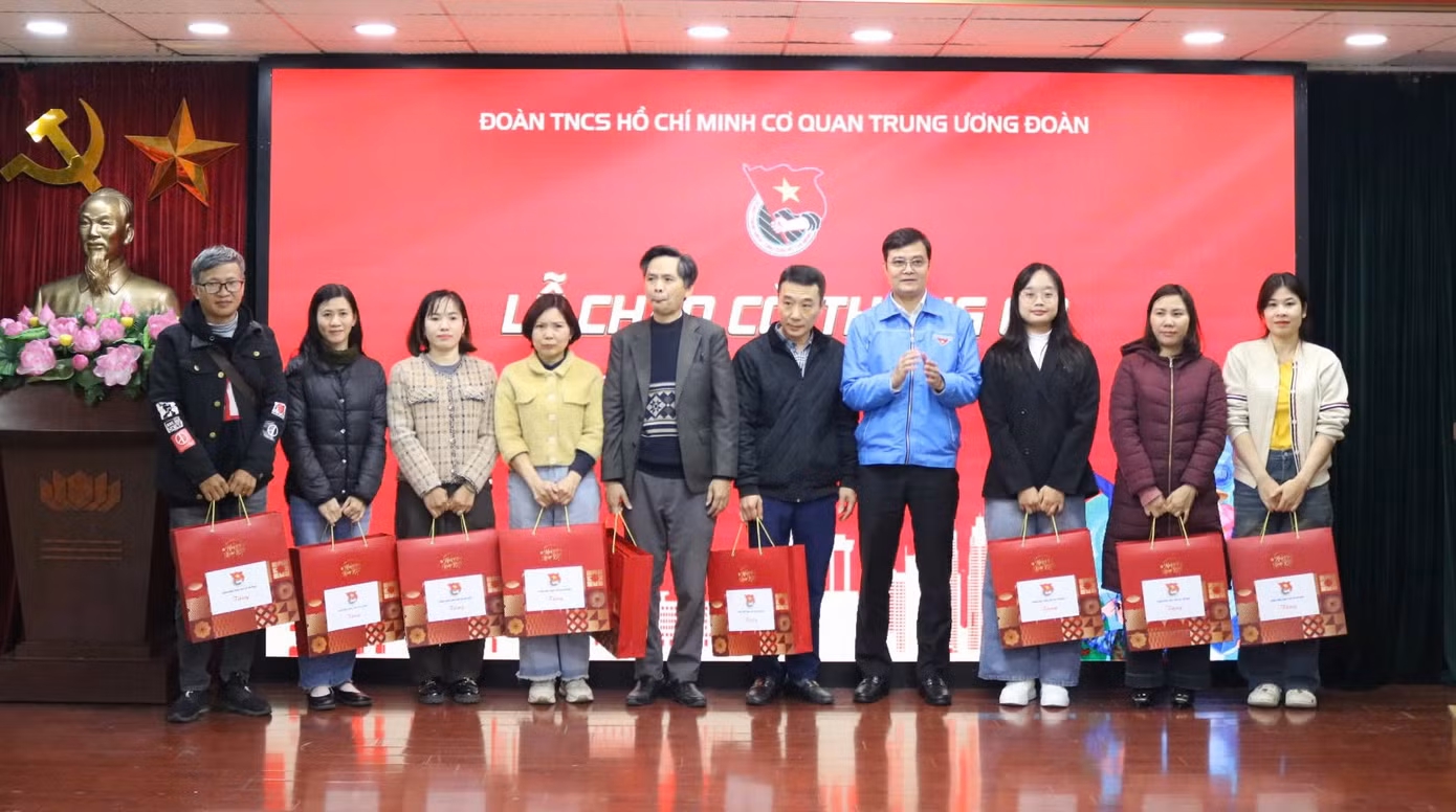 tienphong-chaoco5.jpg