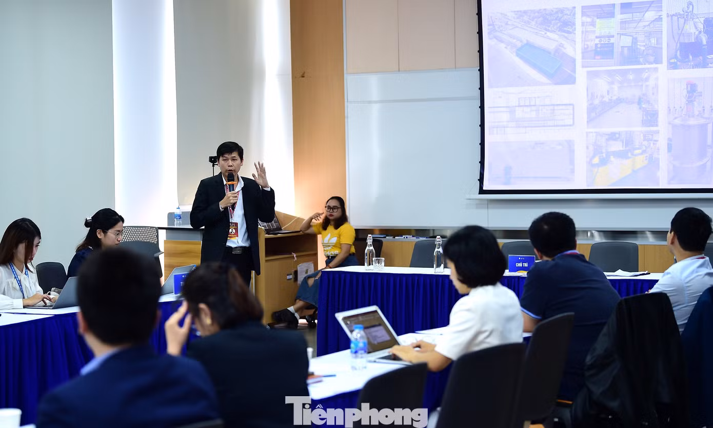 tp-diendan-khoinghiepxanh4.jpg