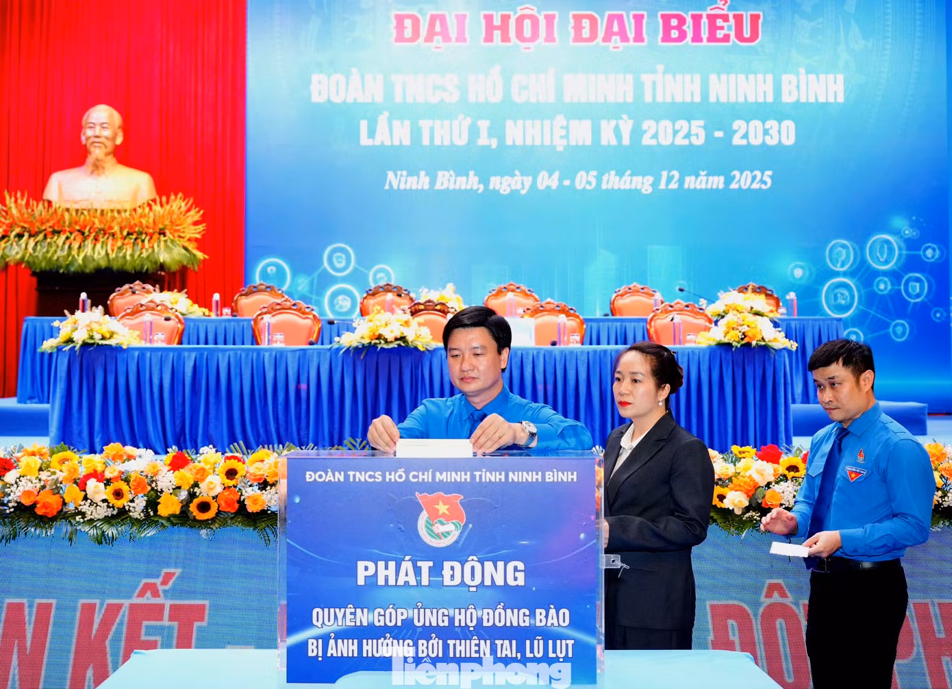 tp-ninhbinh-phienkhaimac5.jpg