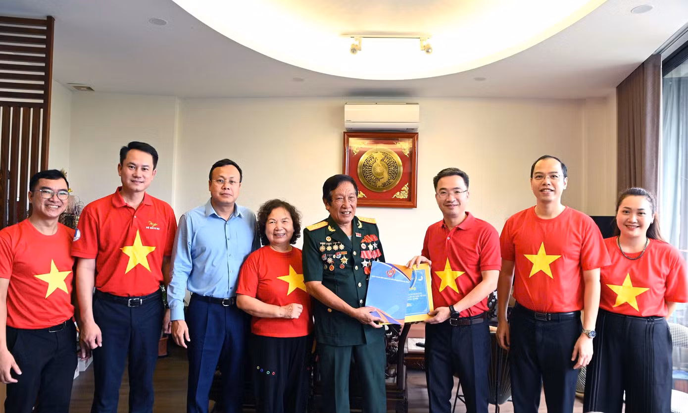 chaoco-toquoc1.jpg