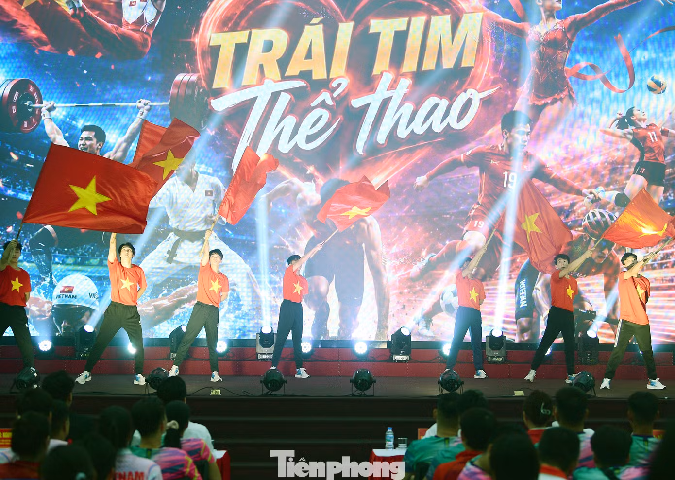 tp-vandongvien-thethao4.jpg