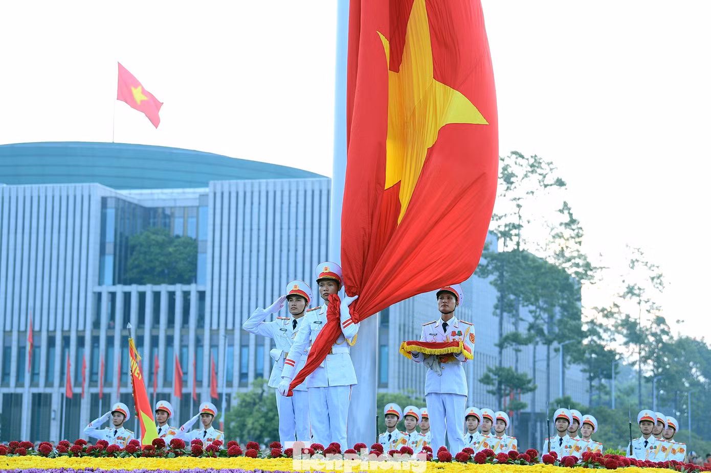 tp-thuongco-badinh20.jpg