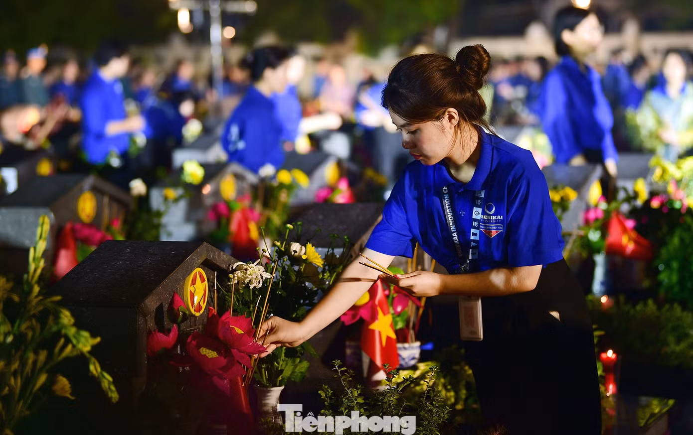 tp-xuantung-thapnen-hanoi8.jpg