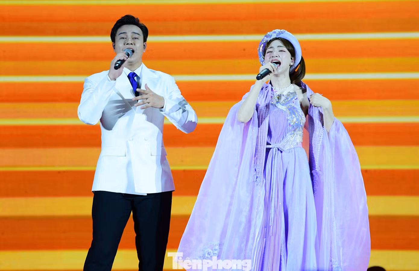 tp_donghung-hoaminzy1.jpg