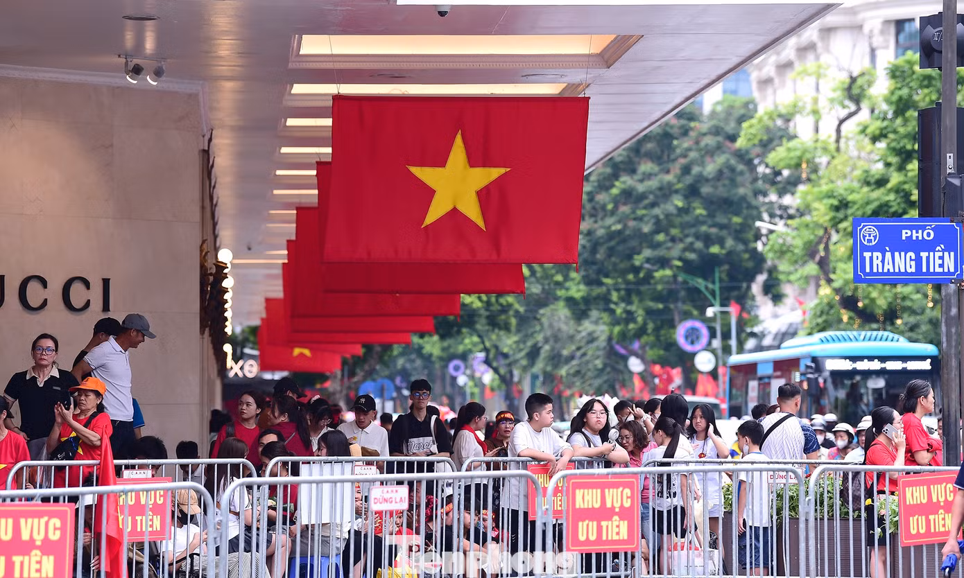 tp-tienphong-dieuhanh2.jpg