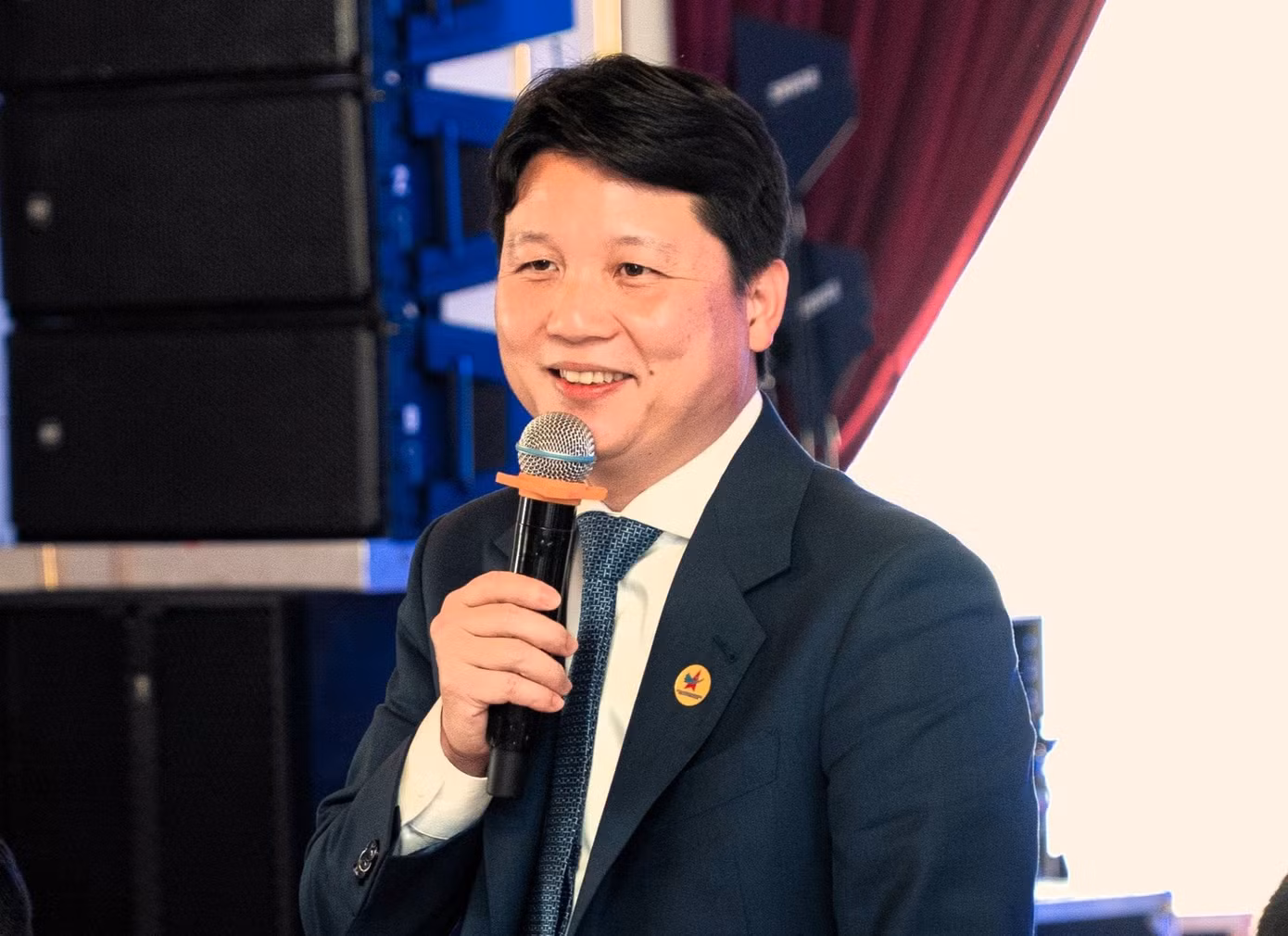 tienphong-caulacbo5.jpg