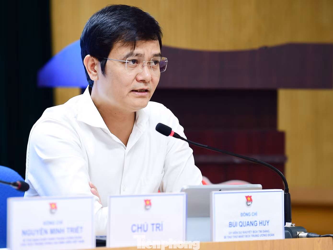 tp-giaoban-2cap1-121.jpg