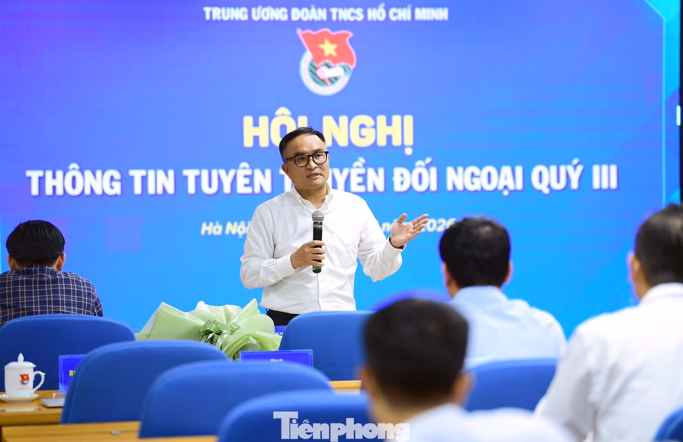 tp-hoinghi02.jpg