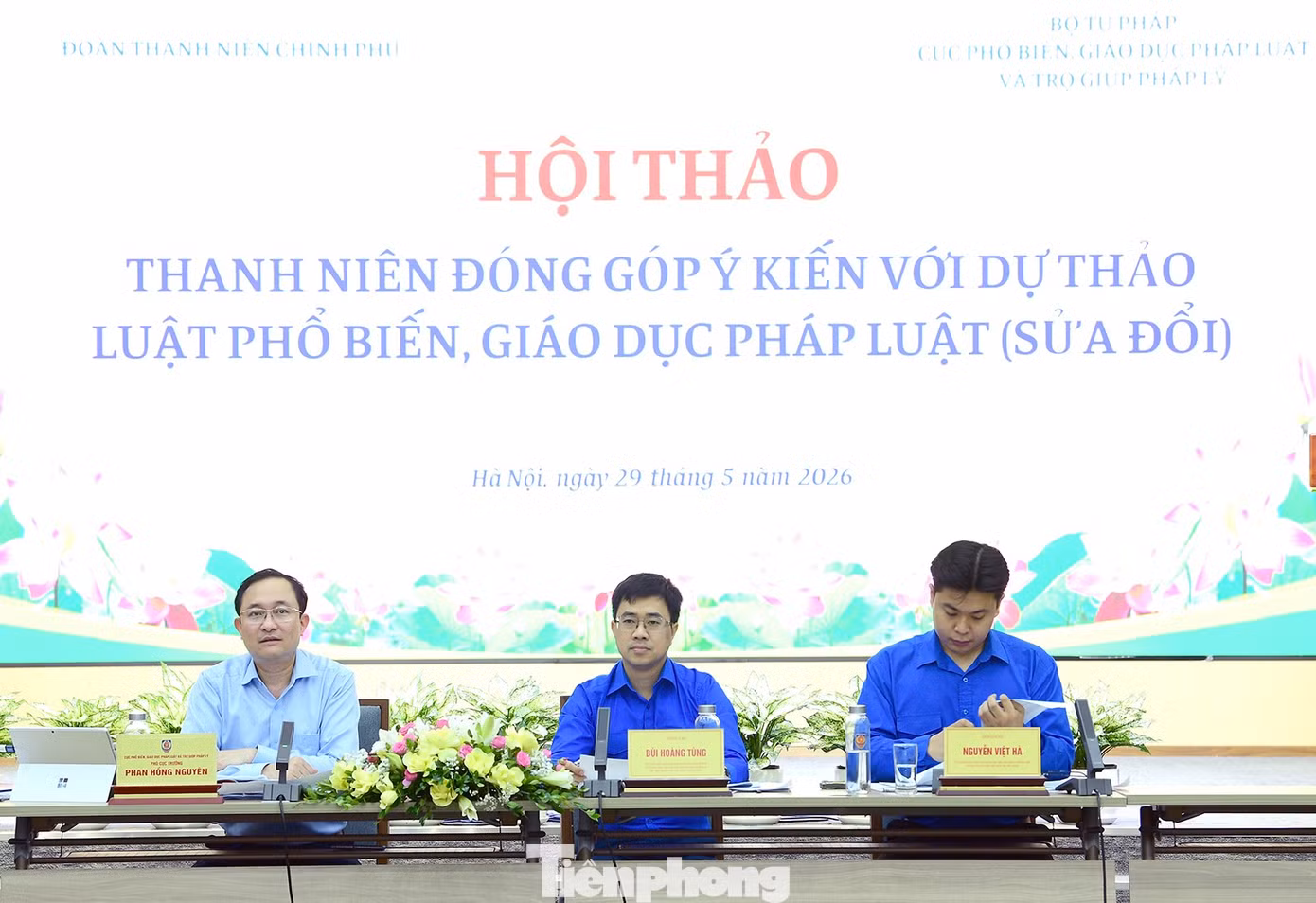 tp-hoithao-phapluat6.jpg