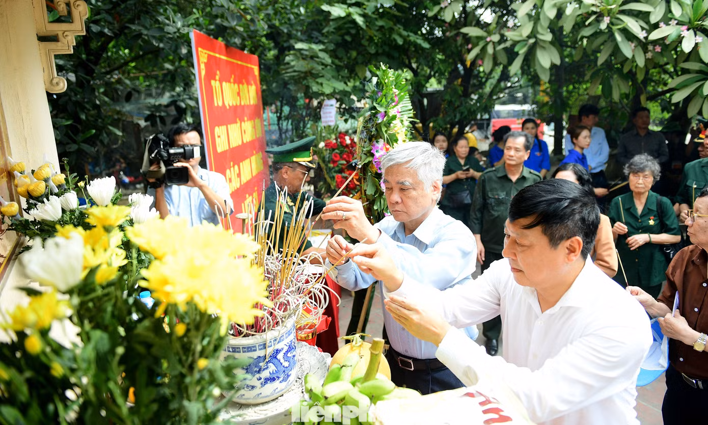 tp-thanhnienxungphong-hanoi18.jpg