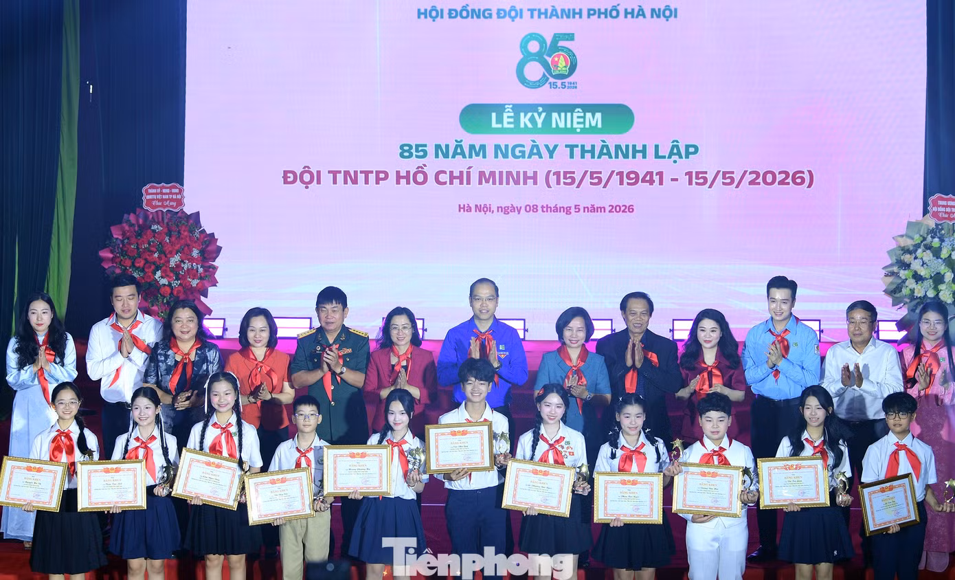 tp-hanoi-hoidongdoi14.jpg