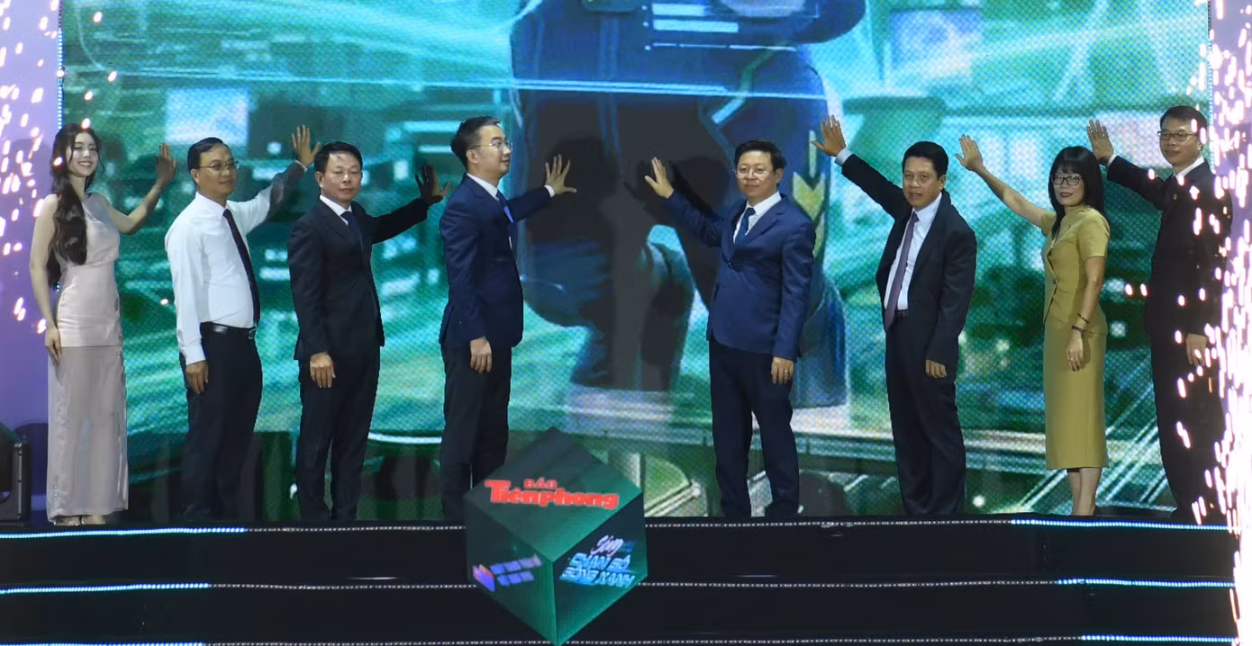 caa4d67a-9346-45c2-bb5d-14a66befe1da-999.jpg