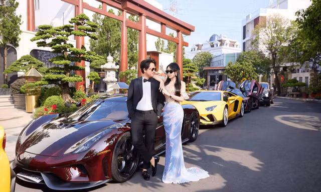 Dàn siêu xe trong gara 'triệu đô' được cho là của vợ chồng chủ hệ thống Mailisa 