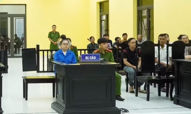 Giăng bẫy lừa 18 người ra nước ngoài làm việc cho các tổ chức tội phạm