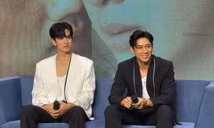 Bộ đôi "Mộng Hồ Điệp" JamFilm "thả thính" bằng tiếng Việt, nhan sắc chấp cam thường