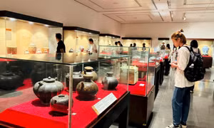 Ai không được mua bán cổ vật, bảo vật quốc gia?