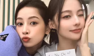 Chung khung hình với mỹ nhân đẹp nhất "Đạp Gió 2023", Chi Pu liệu có bị lép vế?