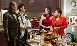 Diện mạo sang chảnh nhưng em gái Trấn Thành chỉ là “con nhà giàu hàng fake”?