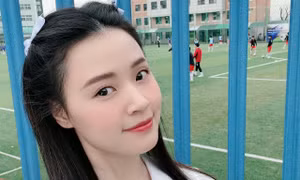 Midu hé lộ điều khiến cô phân vân lúc này, nhắc đến tháng 6 bằng một từ đặc biệt