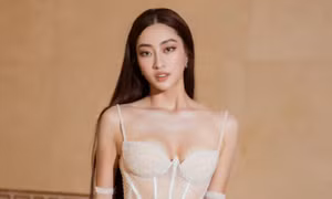 Choáng với độ hở bạo của Lương Thùy Linh sau khi kết thúc nhiệm kỳ 'Hoa hậu Thế giới Việt Nam'