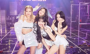 Đừng thấy BLACKPINK đồ hiệu ngập nhà mà ngỡ các cô gái tiêu xài phung phí