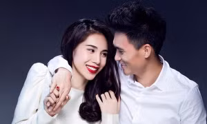 Thủy Tiên - Công Vinh kinh doanh những gì mà giàu tới mức dùng 40 tỷ đồng chỉ để tiêu vặt?