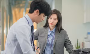 Queen of Tears: Bước ngoặt khiến Hong Hae In quyết định kết hôn với Baek Hyun Woo