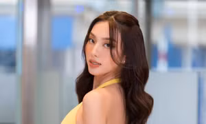 Lịch làm việc của Hoa hậu Thùy Tiên dày đặc đến mức nào mà ai nhìn cũng choáng?