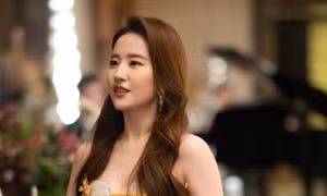 "Câu Chuyện Hoa Hồng" ngoài nhan sắc của Lưu Diệc Phi còn có gì mà gây sốt?