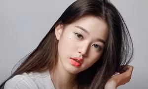 Thân thế thật sự của Jang Won Young là gì mà khiến netizen không ngừng xôn xao đồn đoán?