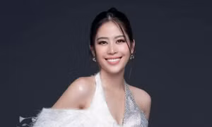 Kỹ năng trình diễn thời trang của Nam Em tiến bộ thế nào sau khi theo học siêu mẫu Minh Tú?