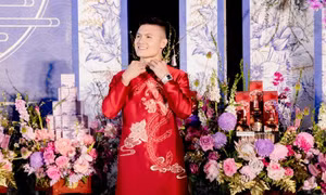 Lễ ăn hỏi Quang Hải và Chu Thanh Huyền: Chú rể diện áo dài có chi tiết đặc biệt