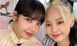 Muốn biết người chu đáo, tinh tế là như thế nào, cứ nhìn cách Lisa quan tâm Jennie sẽ rõ