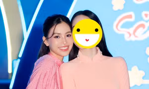 Hoa hậu Tiểu Vy bỗng có "chị em song sinh", là ai mà được công nhận quá giống?