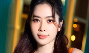 Vì đâu vô cùng mệt mỏi, đói lả mà Nam Em vẫn tiếp tục livestream chứ không tắt?