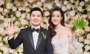 Chi tiết nhỏ cho thấy vợ chồng Hoa hậu Đỗ Mỹ Linh lãng mạn như phim ngôn tình