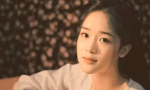 Nữ chính "Đào, Phở và Piano" lo lắng khi phim bỗng trở thành hiện tượng phòng vé