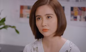 Thương Ngày Nắng Về: Giàu có, thành đạt như Vân Trang mà 2 năm rồi không thay đổi thứ này