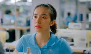 Nữ chính "Làng Trong Phố" tiết lộ giá trang phục mặc trong phim: Rẻ không tin nổi!