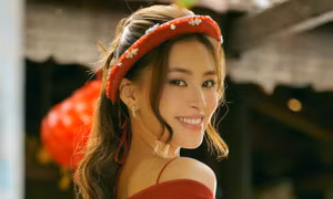 Cùng đi cinetour với đoàn phim "Mai", Hoa hậu Tiểu Vy có vai diễn bất ngờ cỡ nào?