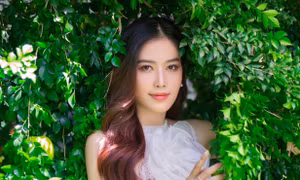 Nam Em công khai số dư tài khoản, có phải đây là lý do cô chưa làm đám cưới?