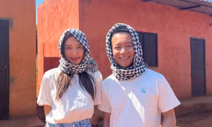 Sau khi nói nhớ Thùy Tiên, Quang Linh Vlogs lại có hành động ngọt ngào dành cho nàng hậu