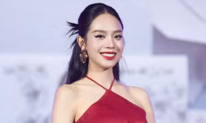 Ngoài chân dài eo thon, Hoa hậu Thanh Thủy còn có một điểm cực phẩm nữa