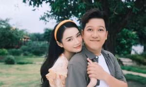 Vì sao vợ chồng Trường Giang, Nhã Phương kỷ niệm 4 năm ngày cưới ở địa điểm đặc biệt này?